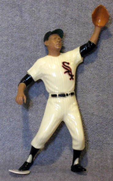 60's LUIS APARICIO HARTLAND STATUE w/BOX