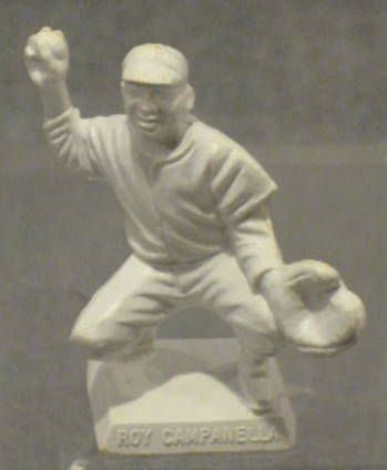 1956 DAIRY QUEEN STATUES LOT- REESE & CAMPANELLA