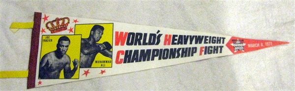 1971 MUHAMMAD ALI VS JOE FRAZIER PENNANT - 1st FIGHT