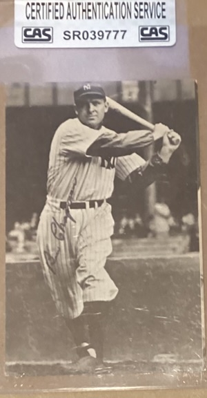 BEN CHAPMAN N.Y. YANKEES SIGNED PHOTO CARD w/CAS COA