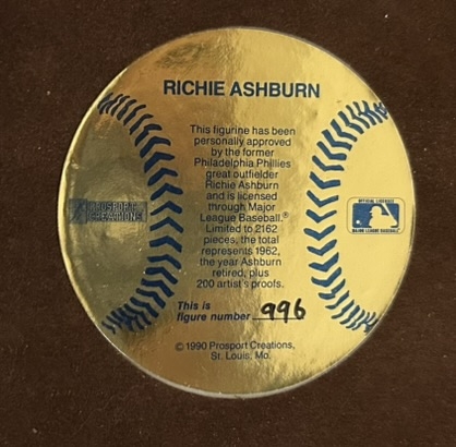 RICHIE ASHBURN SIGNED PROSPORT STATUE w/BOX & COA