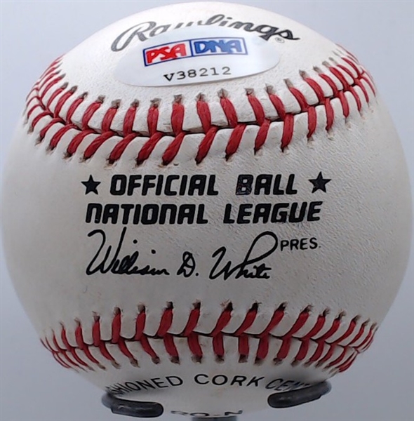 WILLIE STARGELL SIGNED BASEBALL W/PSA COA
