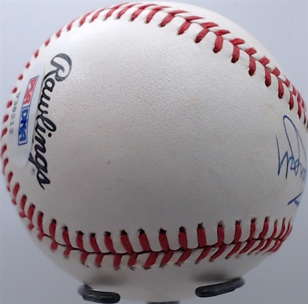 WILLIE STARGELL SIGNED BASEBALL W/PSA COA
