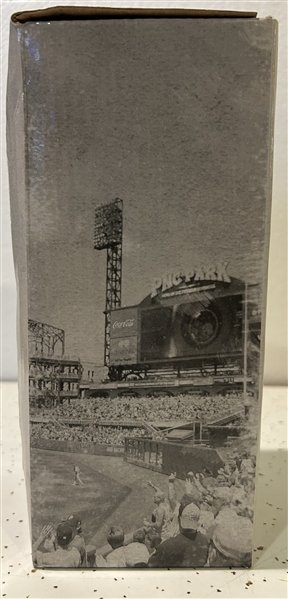 PITTSBURGH PIRATES SGA BOBBING HEAD w/BOX